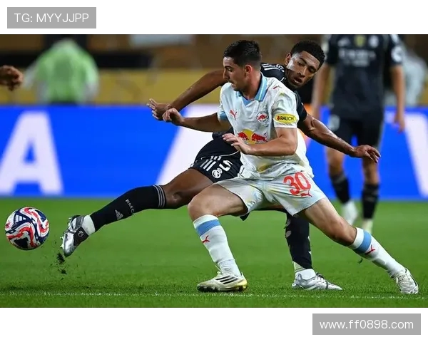 西媒称皇马被曝可与萨尔茨堡踢默契球但为名誉与奖金绝不会妥协